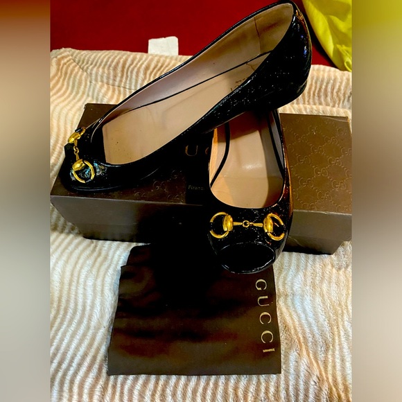 Gucci shoes, used only once, no scratches! - Picture 1 of 8